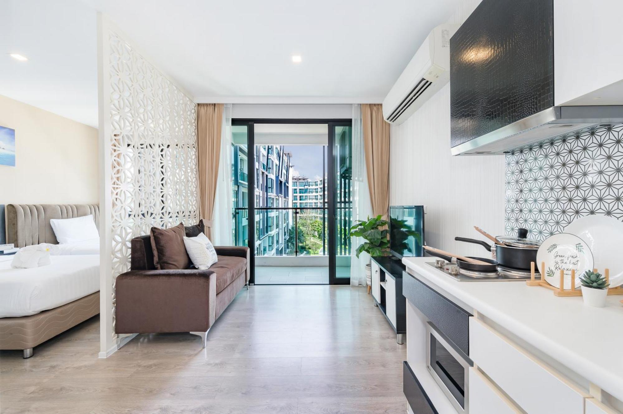 Wyndham Royal Lee Phuket Hotel Nai Yang Beach Kültér fotó