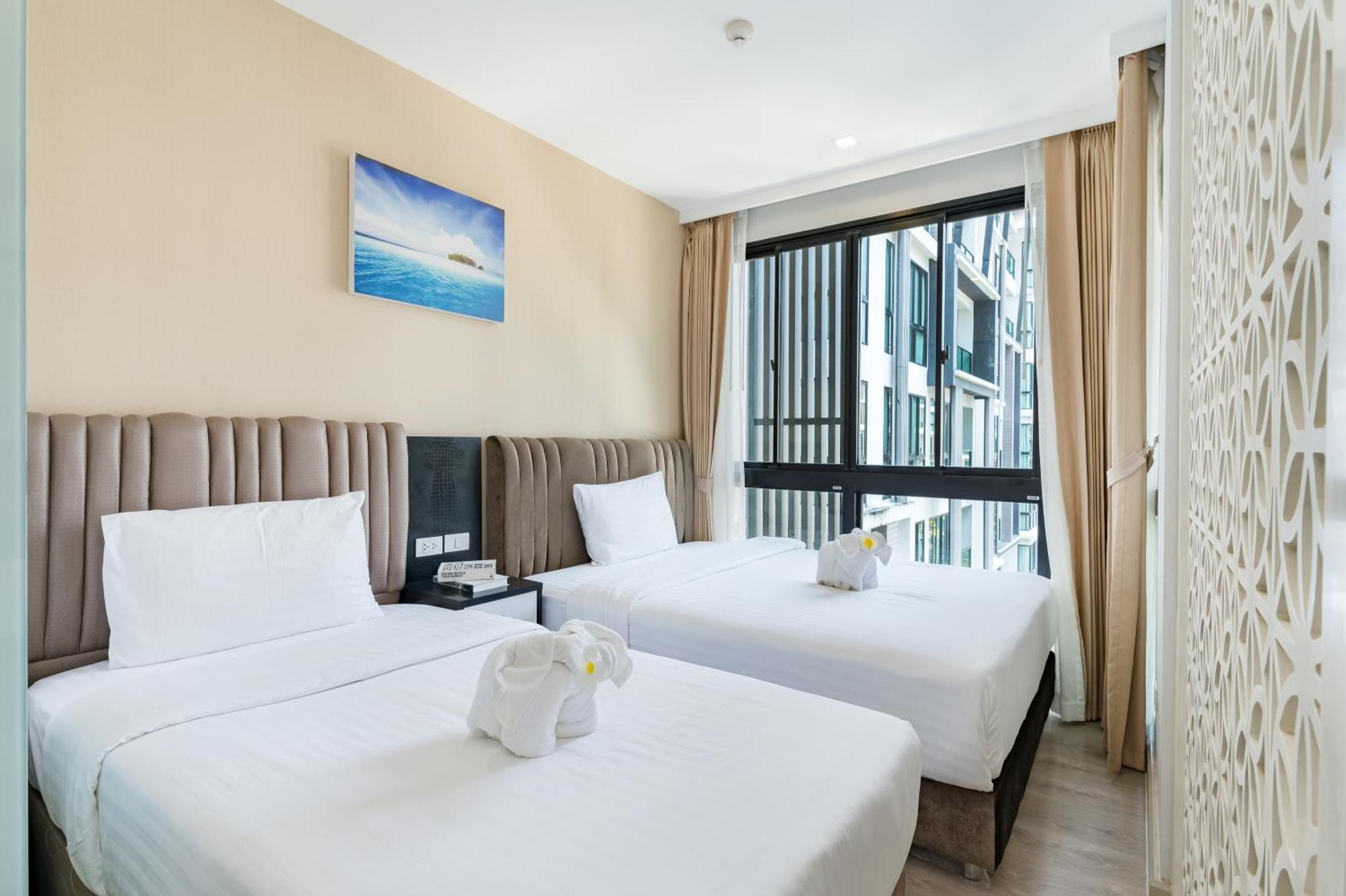 Wyndham Royal Lee Phuket Hotel Nai Yang Beach Kültér fotó