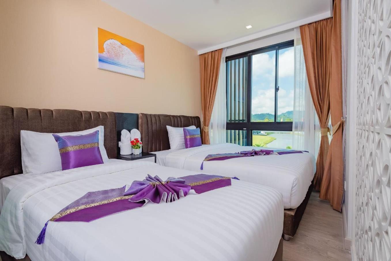 Wyndham Royal Lee Phuket Hotel Nai Yang Beach Kültér fotó